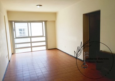 Departamento 3 Ambientes con Cochera Apto Credito! a 5 Cuadras de Av Juan B Justo!