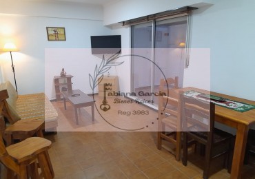 Venta 2 ambientes con patio. La Perla
